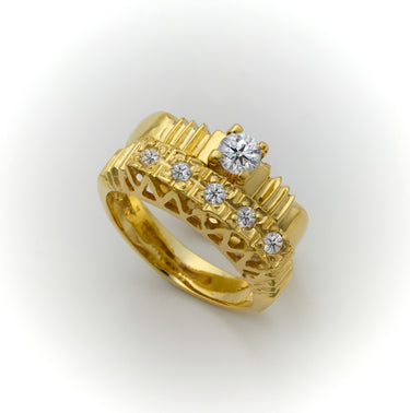 Anillos tradicionales de oro